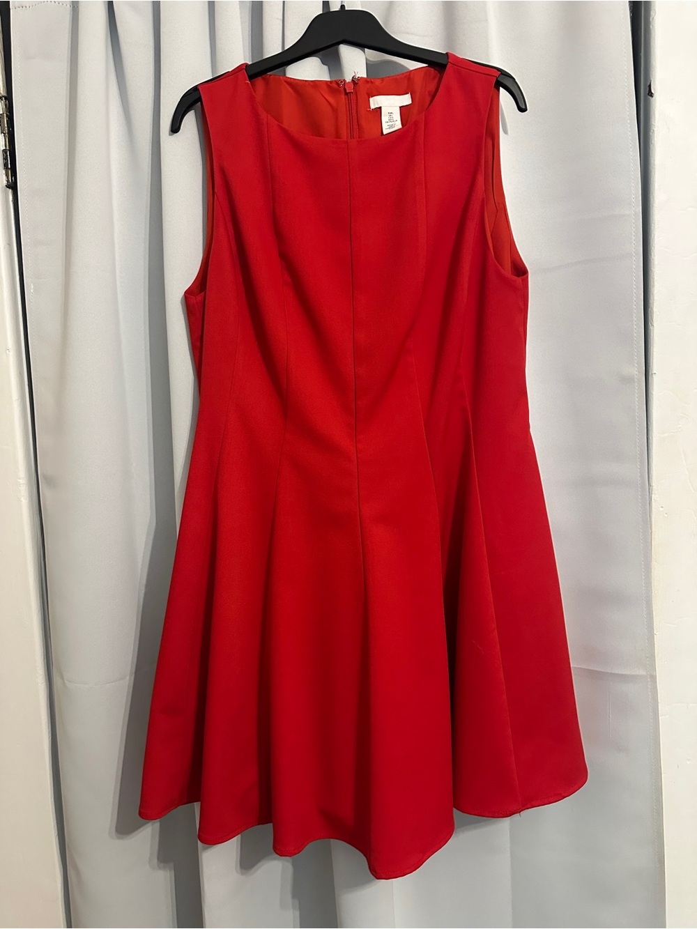 H&M Red Sleeveless Fit-and-Flare Dress